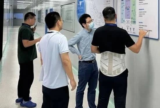 武漢市中心醫院胃腸痔瘺外科專家王智輝醫生訪問普健生物(武漢)科技有限公司